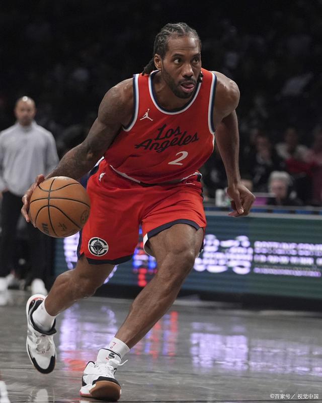 猛龙客场大胜老鹰，西亚卡姆砍下分