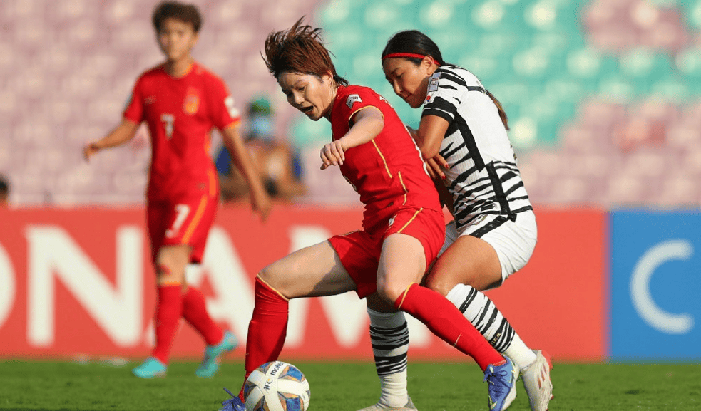 包含女足国家队战术明智，努力进步的词条