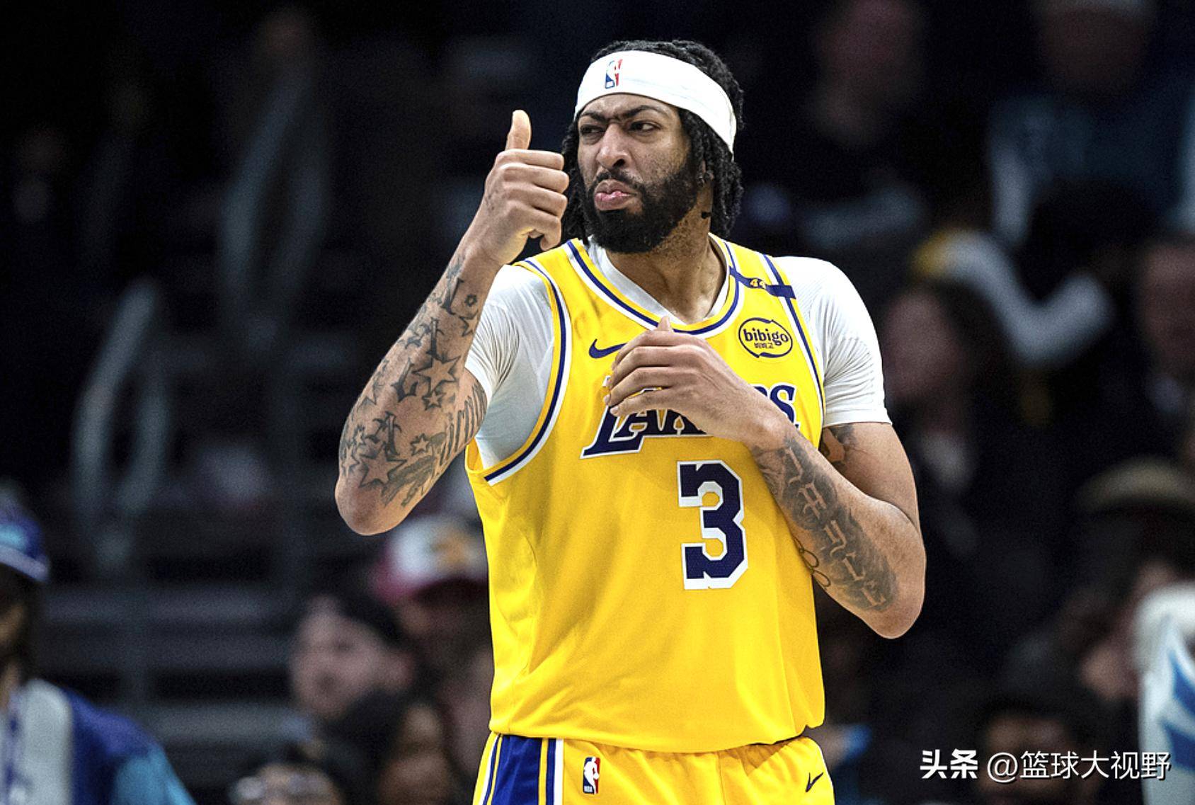 黄蜂惊艳全场，狂砍50分助攻爆棚，官方宣布新规逆转取胜！